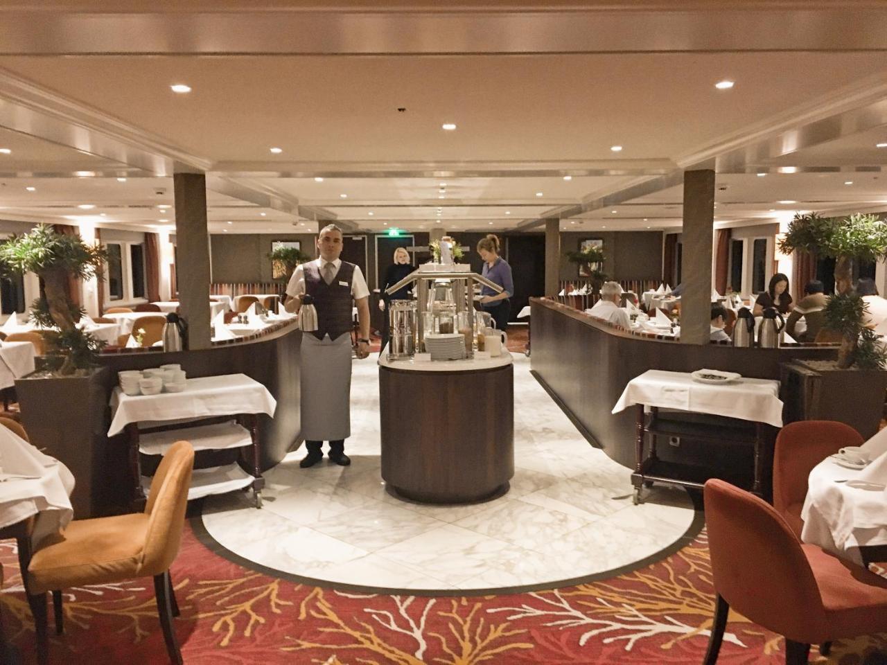 Hotel Select Ms Charles Dickens - Frankfurt Francoforte sul Meno Esterno foto