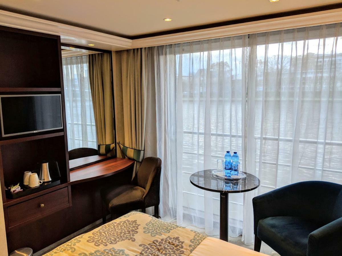 Hotel Select Ms Charles Dickens - Frankfurt Francoforte sul Meno Esterno foto